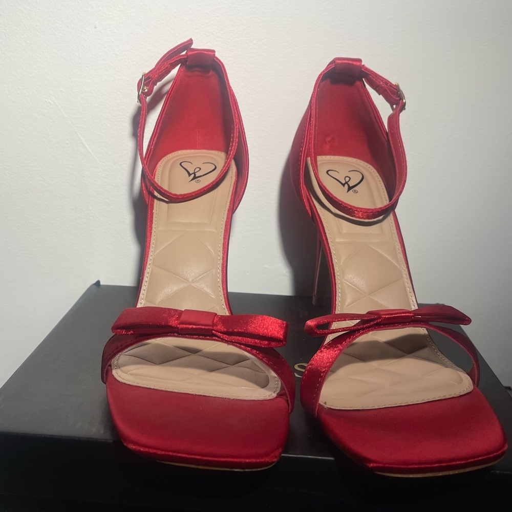 Windsor Red Satin Heels with Bow Accent